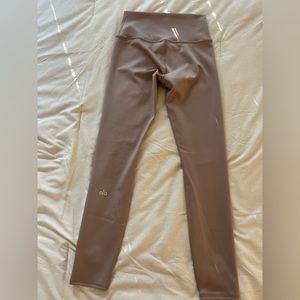 Alo Airlift Leggings